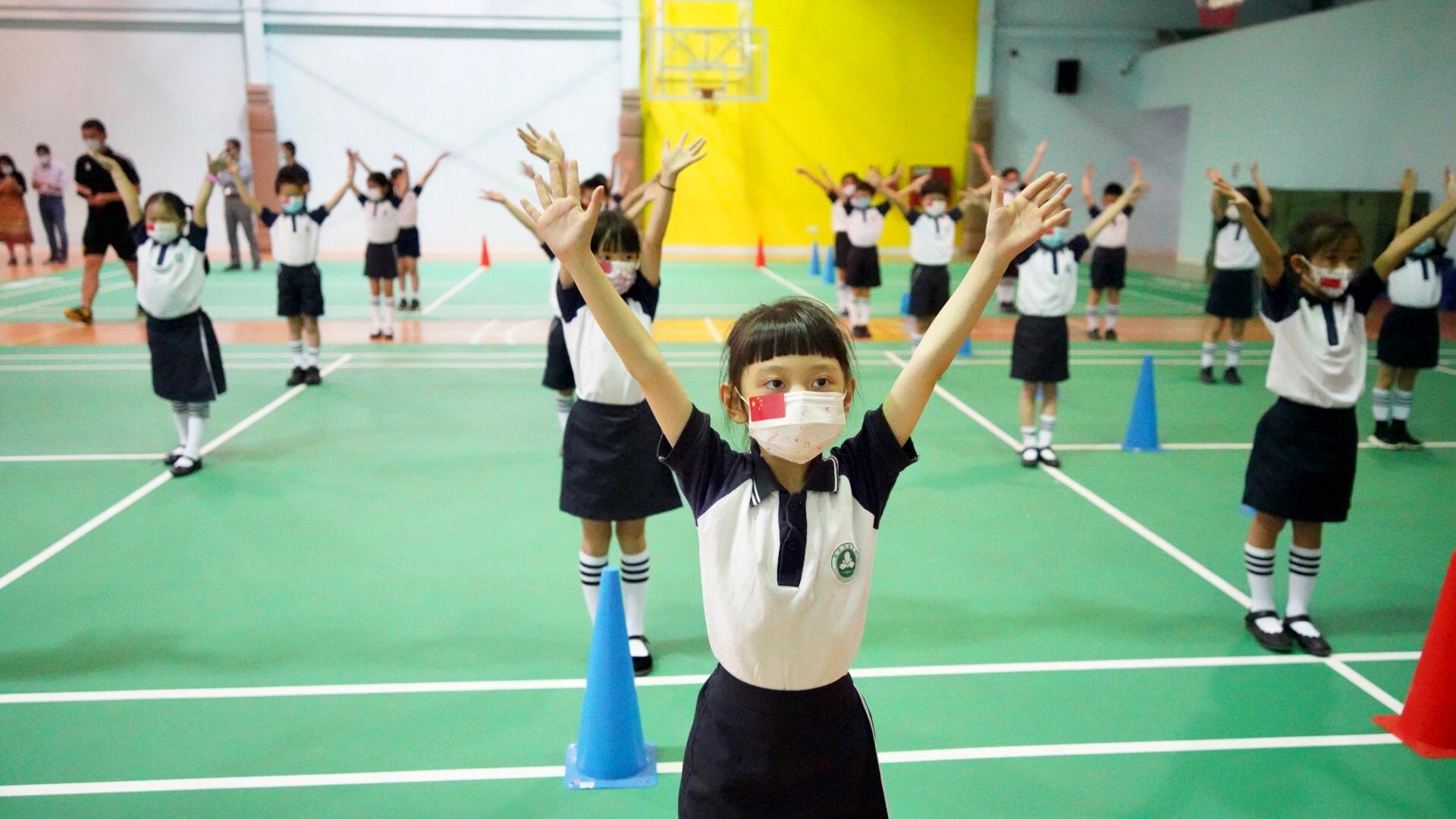 迪拜中国学校“五个学会·迪拜六条”学生养成教育