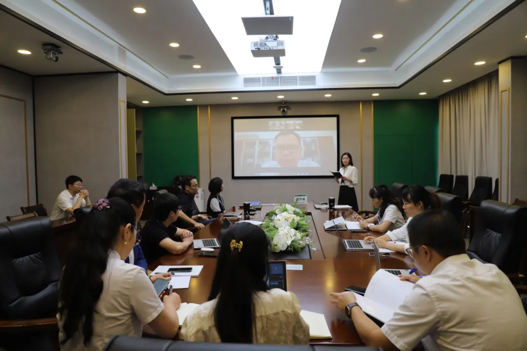 融通,跨学科主题学习的追求迪拜中国学校举行数学教师专题研修培训活动